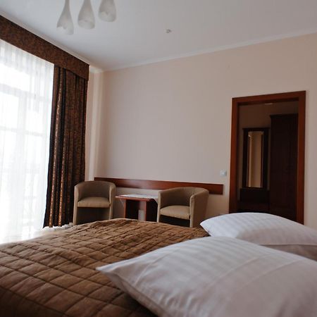 كوست Karpaty Hotel المظهر الخارجي الصورة